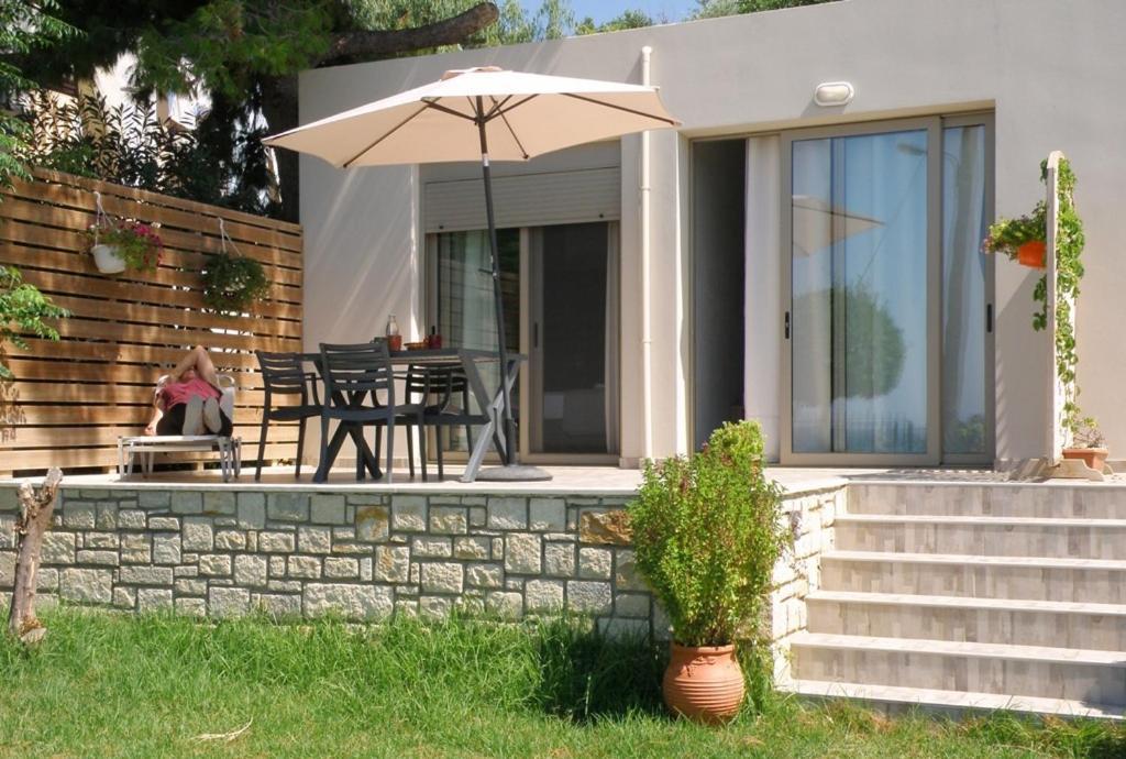Galini Apartment'S-Suites Skaloti Екстериор снимка