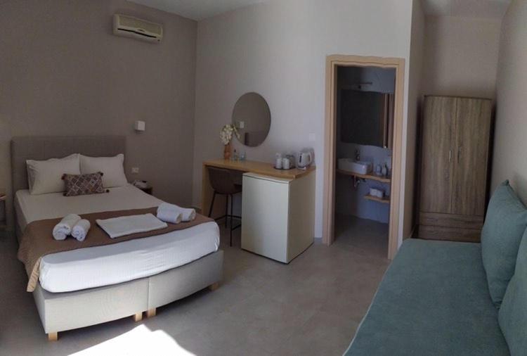 Galini Apartment'S-Suites Skaloti Екстериор снимка