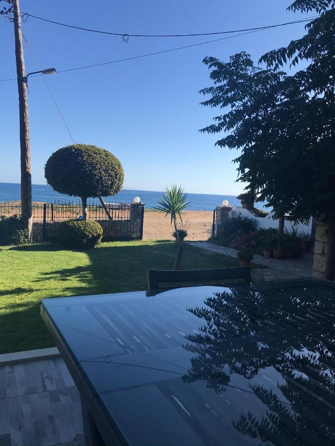Galini Apartment'S-Suites Skaloti Екстериор снимка