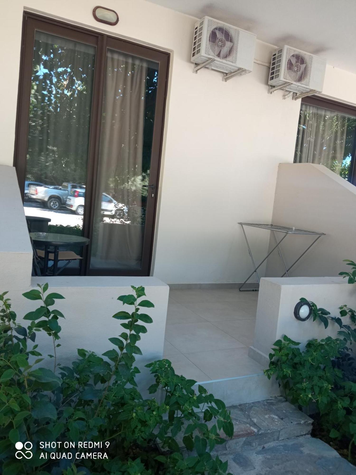 Galini Apartment'S-Suites Skaloti Стая снимка